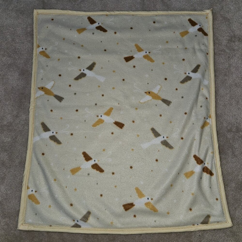 Handmade Blanket Tan Brown Flying Birds 30" x 35" Baby Throw NEVER USED